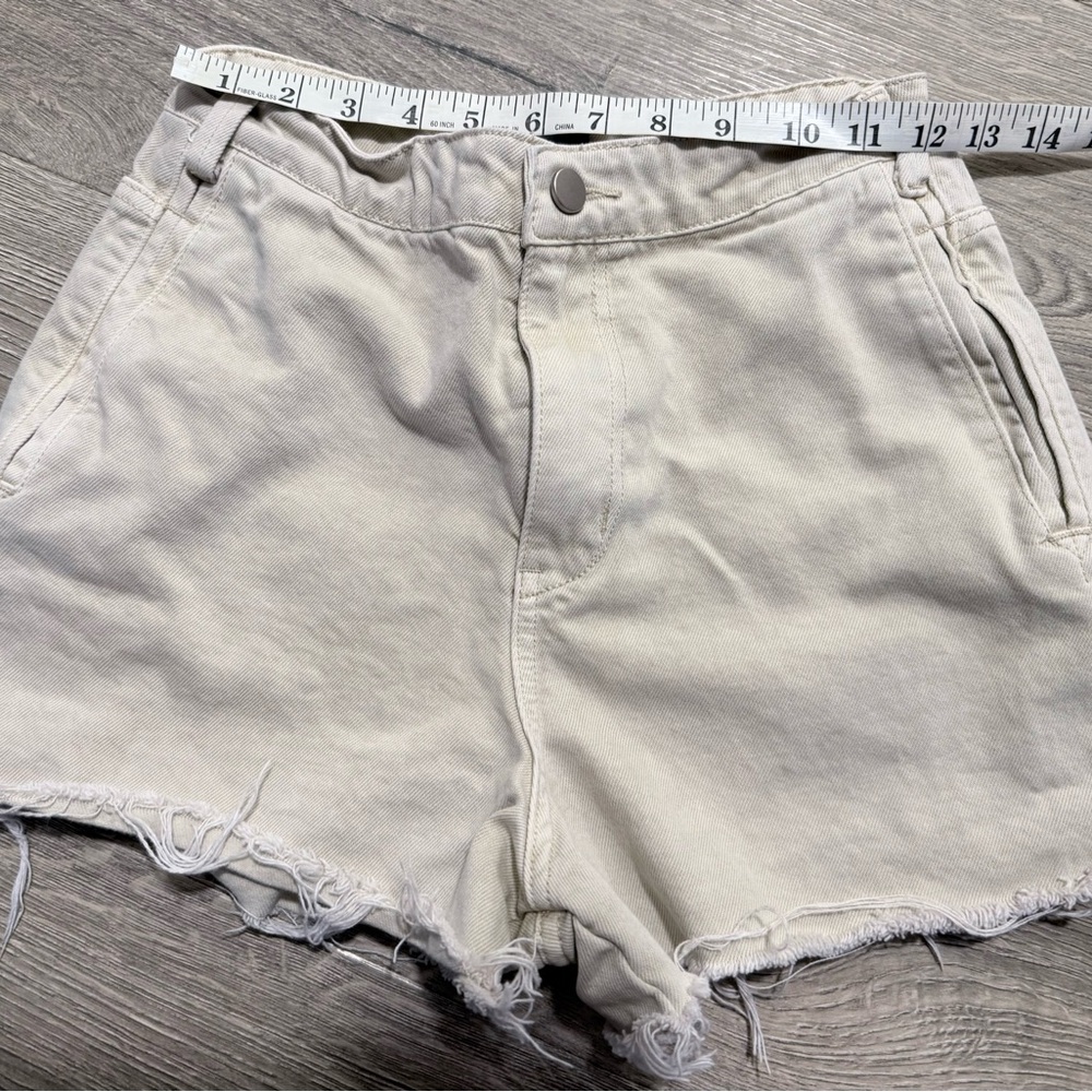 Frayed Off-white Jean Shorts - Picture 2 of 7